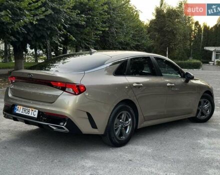 Бежевый Киа K5, объемом двигателя 0 л и пробегом 85 тыс. км за 18500 $, фото 13 на Automoto.ua