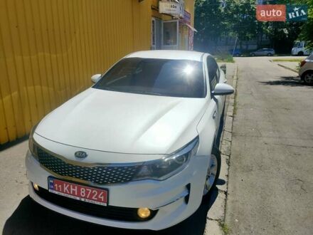 Киа K5 2017 в Киеве на Automoto.ua Бежевый Киа K5, объемом двигателя 2 л и пробегом 203 тыс. км за 13700 $, фото 1 на Automoto.ua