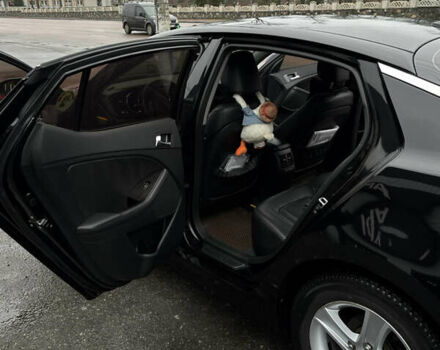 Чорний Кіа K5, об'ємом двигуна 2 л та пробігом 146 тис. км за 8999 $, фото 8 на Automoto.ua