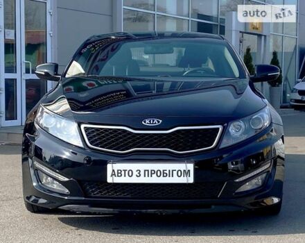 Черный Киа K5, объемом двигателя 2 л и пробегом 170 тыс. км за 9999 $, фото 4 на Automoto.ua