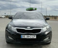 Чорний Кіа K5, об'ємом двигуна 2 л та пробігом 270 тис. км за 8700 $, фото 1 на Automoto.ua