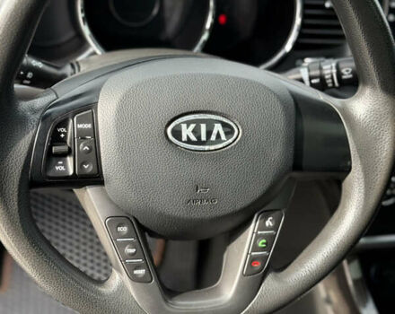 Чорний Кіа K5, об'ємом двигуна 2 л та пробігом 270 тис. км за 8700 $, фото 15 на Automoto.ua