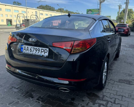 Чорний Кіа K5, об'ємом двигуна 2 л та пробігом 269 тис. км за 8600 $, фото 2 на Automoto.ua