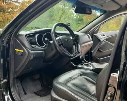 Черный Киа K5, объемом двигателя 2 л и пробегом 237 тыс. км за 8500 $, фото 4 на Automoto.ua