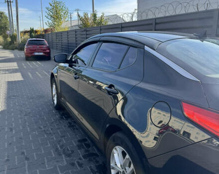 Чорний Кіа K5, об'ємом двигуна 2 л та пробігом 269 тис. км за 8600 $, фото 6 на Automoto.ua