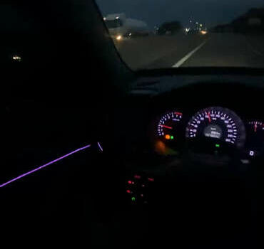 Чорний Кіа K5, об'ємом двигуна 2 л та пробігом 200 тис. км за 8000 $, фото 8 на Automoto.ua