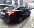 Черный Киа K5, объемом двигателя 2 л и пробегом 255 тыс. км за 9750 $, фото 7 на Automoto.ua