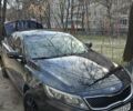 Черный Киа K5, объемом двигателя 2 л и пробегом 440 тыс. км за 8900 $, фото 1 на Automoto.ua