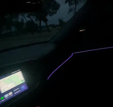 Чорний Кіа K5, об'ємом двигуна 2 л та пробігом 200 тис. км за 8000 $, фото 10 на Automoto.ua