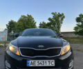 Черный Киа K5, объемом двигателя 2 л и пробегом 136 тыс. км за 8600 $, фото 5 на Automoto.ua