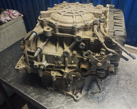 Чорний Кіа K5, об'ємом двигуна 2 л та пробігом 200 тис. км за 8000 $, фото 15 на Automoto.ua