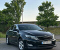Черный Киа K5, объемом двигателя 2 л и пробегом 136 тыс. км за 8600 $, фото 1 на Automoto.ua