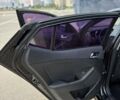 Черный Киа K5, объемом двигателя 2 л и пробегом 220 тыс. км за 10500 $, фото 26 на Automoto.ua
