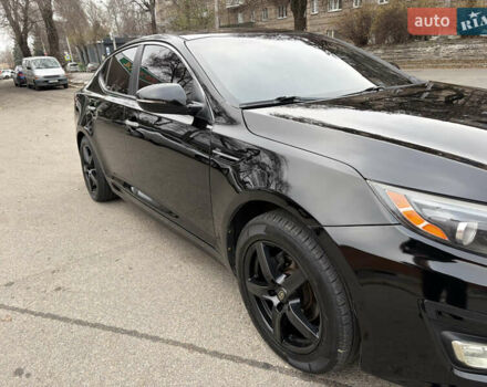 Чорний Кіа K5, об'ємом двигуна 2 л та пробігом 247 тис. км за 10800 $, фото 5 на Automoto.ua