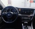 Черный Киа K5, объемом двигателя 2 л и пробегом 209 тыс. км за 11990 $, фото 13 на Automoto.ua