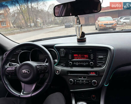 Чорний Кіа K5, об'ємом двигуна 2 л та пробігом 247 тис. км за 10800 $, фото 15 на Automoto.ua