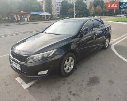 Черный Киа K5, объемом двигателя 2 л и пробегом 190 тыс. км за 12000 $, фото 4 на Automoto.ua