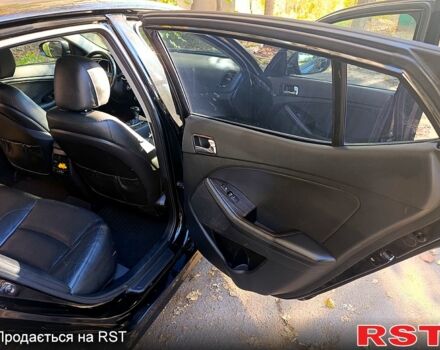 Черный Киа K5, объемом двигателя 2 л и пробегом 131 тыс. км за 12000 $, фото 7 на Automoto.ua