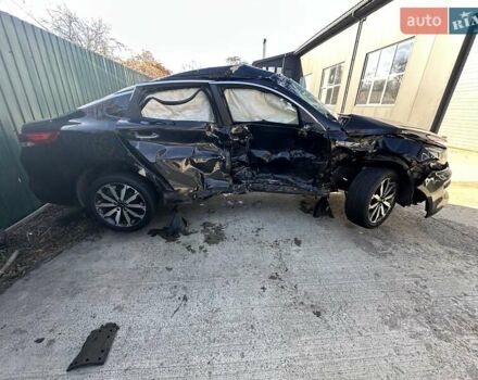 Черный Киа K5, объемом двигателя 2 л и пробегом 140 тыс. км за 5000 $, фото 2 на Automoto.ua