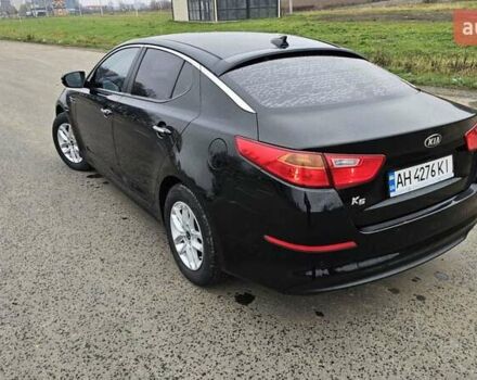 Чорний Кіа K5, об'ємом двигуна 2 л та пробігом 125 тис. км за 12000 $, фото 6 на Automoto.ua