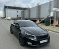 Черный Киа K5, объемом двигателя 2 л и пробегом 326 тыс. км за 10200 $, фото 1 на Automoto.ua