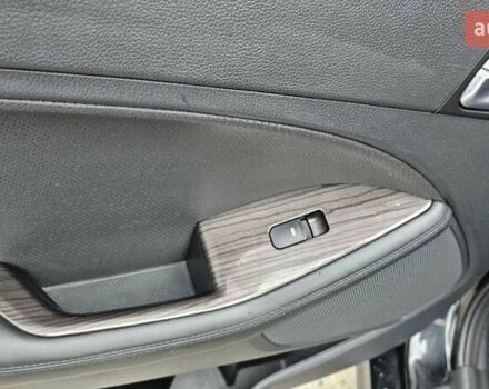 Чорний Кіа K5, об'ємом двигуна 2 л та пробігом 125 тис. км за 12000 $, фото 16 на Automoto.ua