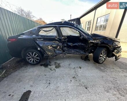 Черный Киа K5, объемом двигателя 2 л и пробегом 140 тыс. км за 5000 $, фото 5 на Automoto.ua