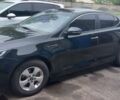 Чорний Кіа K5, об'ємом двигуна 2 л та пробігом 345 тис. км за 12000 $, фото 7 на Automoto.ua