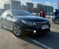 Чорний Кіа K5, об'ємом двигуна 2 л та пробігом 290 тис. км за 12333 $, фото 1 на Automoto.ua