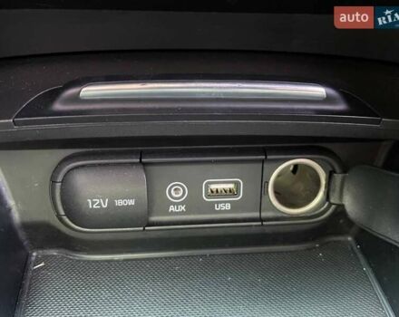 Черный Киа K5, объемом двигателя 2 л и пробегом 226 тыс. км за 9990 $, фото 21 на Automoto.ua