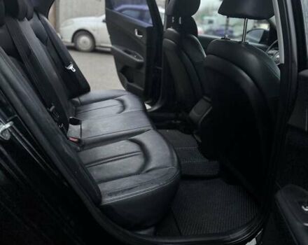 Черный Киа K5, объемом двигателя 2 л и пробегом 330 тыс. км за 10800 $, фото 10 на Automoto.ua