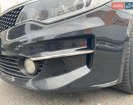 Чорний Кіа K5, об'ємом двигуна 2 л та пробігом 315 тис. км за 11500 $, фото 21 на Automoto.ua