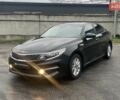 Черный Киа K5, объемом двигателя 1.7 л и пробегом 190 тыс. км за 12999 $, фото 4 на Automoto.ua