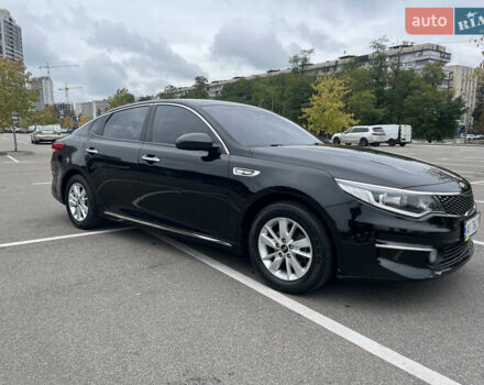Черный Киа K5, объемом двигателя 2 л и пробегом 201 тыс. км за 13000 $, фото 3 на Automoto.ua