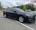 Черный Киа K5, объемом двигателя 2 л и пробегом 201 тыс. км за 13000 $, фото 3 на Automoto.ua