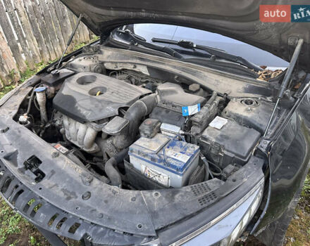 Чорний Кіа K5, об'ємом двигуна 2 л та пробігом 150 тис. км за 3900 $, фото 2 на Automoto.ua
