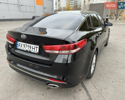 Чорний Кіа K5, об'ємом двигуна 2 л та пробігом 315 тис. км за 11500 $, фото 4 на Automoto.ua