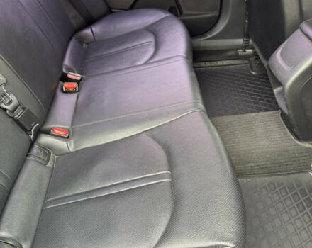 Чорний Кіа K5, об'ємом двигуна 2 л та пробігом 315 тис. км за 11500 $, фото 10 на Automoto.ua