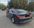 Черный Киа K5, объемом двигателя 2 л и пробегом 226 тыс. км за 12000 $, фото 1 на Automoto.ua