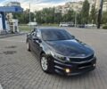 Черный Киа K5, объемом двигателя 2 л и пробегом 226 тыс. км за 12000 $, фото 4 на Automoto.ua