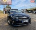 Чорний Кіа K5, об'ємом двигуна 2 л та пробігом 210 тис. км за 13700 $, фото 4 на Automoto.ua