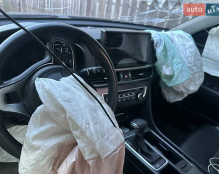 Чорний Кіа K5, об'ємом двигуна 2 л та пробігом 150 тис. км за 3900 $, фото 11 на Automoto.ua