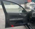 Черный Киа K5, объемом двигателя 1.7 л и пробегом 190 тыс. км за 12999 $, фото 15 на Automoto.ua