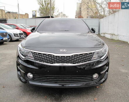 Чорний Кіа K5, об'ємом двигуна 0 л та пробігом 210 тис. км за 13900 $, фото 4 на Automoto.ua