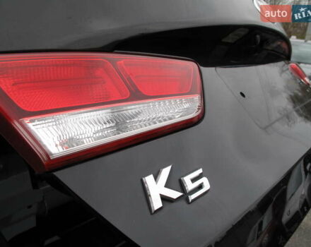 Чорний Кіа K5, об'ємом двигуна 0 л та пробігом 210 тис. км за 13900 $, фото 43 на Automoto.ua