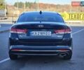 Чорний Кіа K5, об'ємом двигуна 1.7 л та пробігом 360 тис. км за 8888 $, фото 7 на Automoto.ua