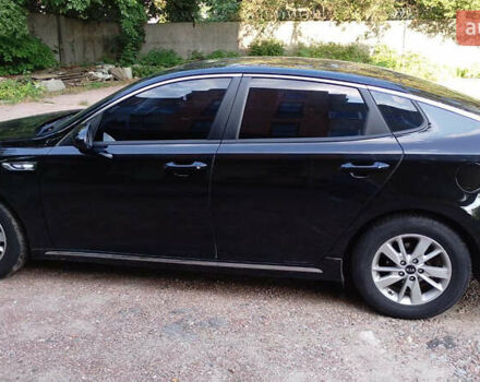 Чорний Кіа K5, об'ємом двигуна 2 л та пробігом 258 тис. км за 13500 $, фото 7 на Automoto.ua