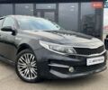 Черный Киа K5, объемом двигателя 2 л и пробегом 349 тыс. км за 9990 $, фото 1 на Automoto.ua