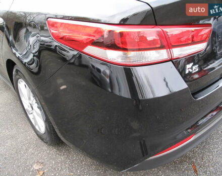 Чорний Кіа K5, об'ємом двигуна 0 л та пробігом 210 тис. км за 13900 $, фото 14 на Automoto.ua
