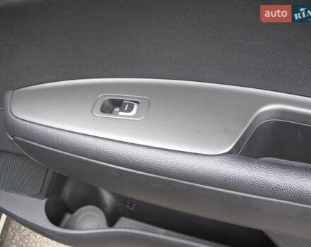 Чорний Кіа K5, об'ємом двигуна 0 л та пробігом 210 тис. км за 13900 $, фото 48 на Automoto.ua